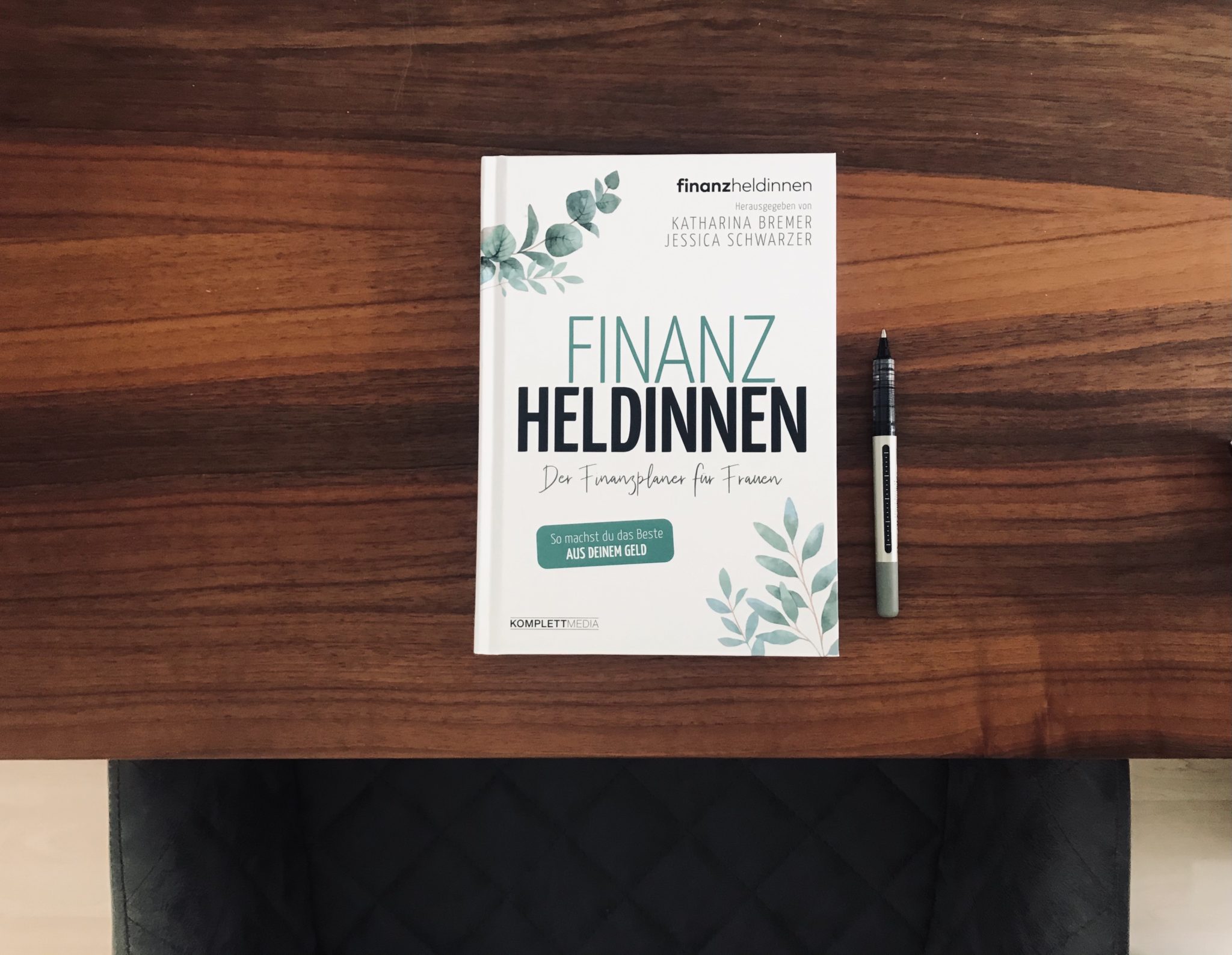 Buchempfehlung: Finanzplaner Der Finanz-heldinnen - Business In Rosé